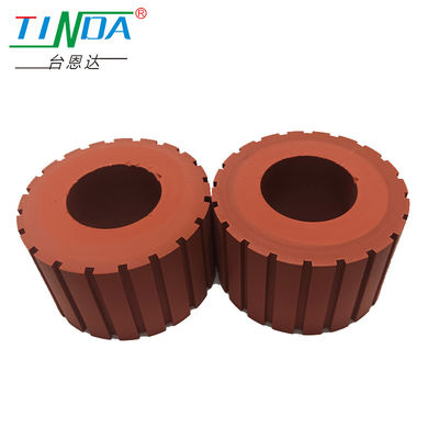 Customize resistência ao desgaste e deslizamento ranhura roda de silicone para uso em ambiente de trabalho de alta temperatura